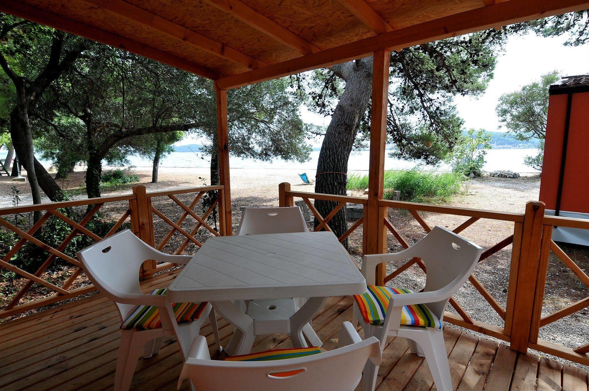 Hotel Camp Perna à Kuciste Extérieur photo