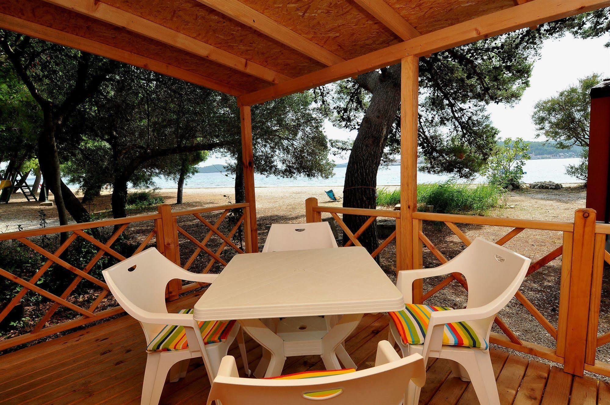 Hotel Camp Perna à Kuciste Extérieur photo